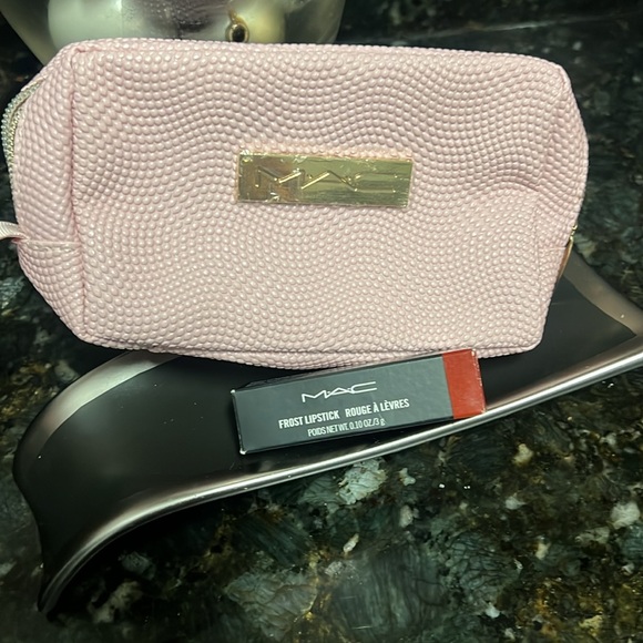 COPY - MAC Frost Lipstick in Fresh Moroccan. New with Box - Picture 8 of 9